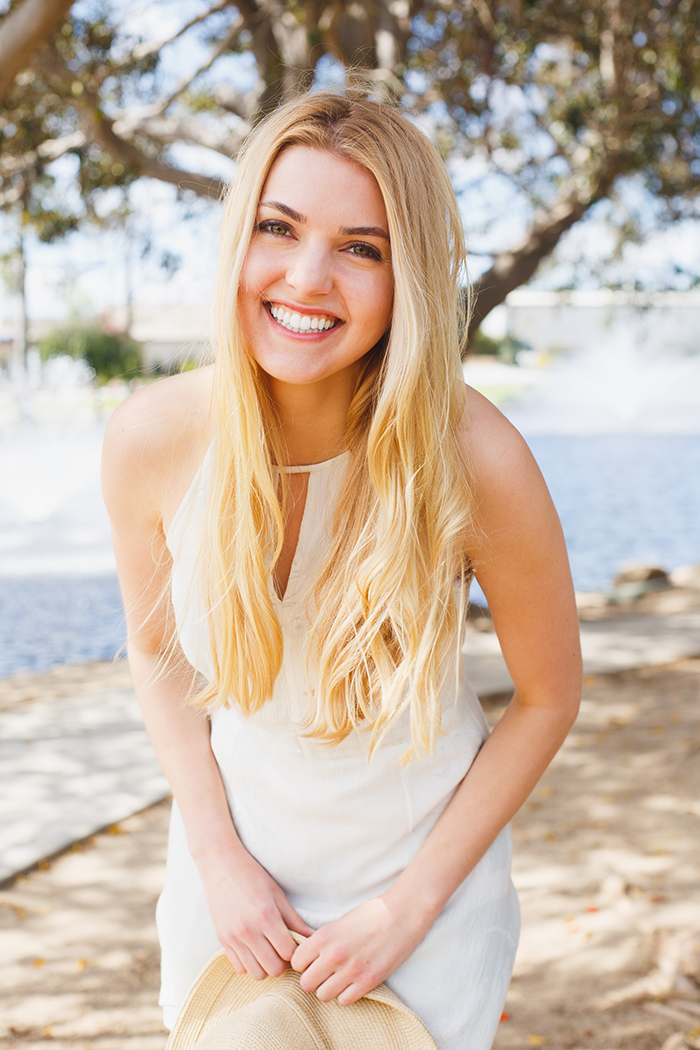 Brand Model and Talent Baylee Lifestyle Women