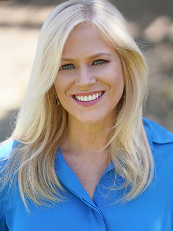 Lynda Halligan