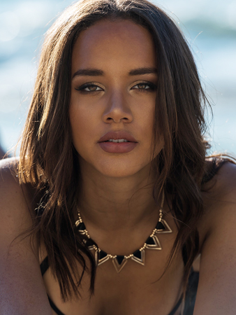 Chloe Mills